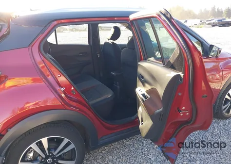 2019 Nissan Kicks Sr from USA, damaged, VIN 3N1CP5CU8KL559700
